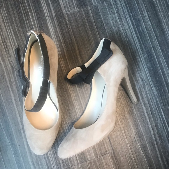 Nine West high heels beige suede shoes wit… - Picture 1 of 4
